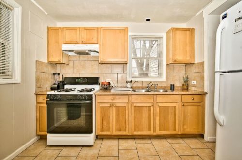 3626 Oak Park Ave, Forest View IL 60402-3865 exterior