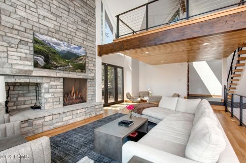 370 Centennial Cir, Park City UT 84060-7801 exterior