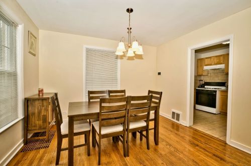 3626 Oak Park Ave, Forest View IL 60402-3865 exterior