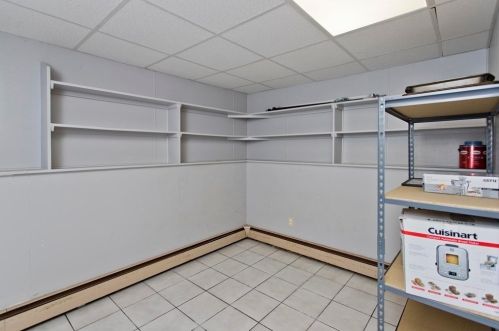 85 Chestnut Ln, Agawam MA 01001-3509 exterior