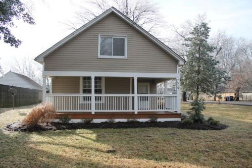 314 Tucker Station Rd, Louisville, KY 40243-1359