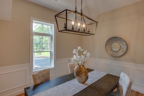 6 Red Hill Rd, North Reading MA  01864-1718 exterior