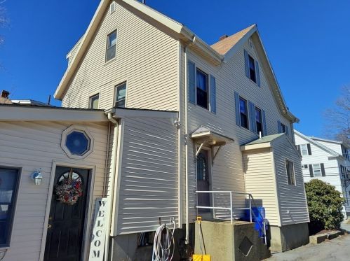 9 Grant St, Taunton MA 02780-3133 exterior