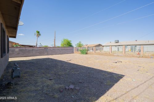 8623 7th Ave, Phoenix AZ  85021-4570 exterior