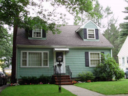 61 Wallace St, Newton, MA 02461-1921