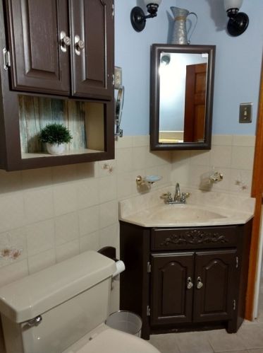 569 Nashua Rd, Dracut MA 01826-1939 exterior