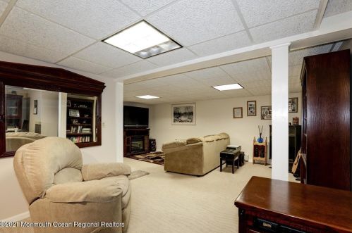 322 Stump Tavern Rd, Jackson Twp NJ 08527-3326 exterior