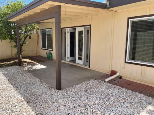 2526 Bluefield Ave, Phoenix AZ 85032-1542 exterior