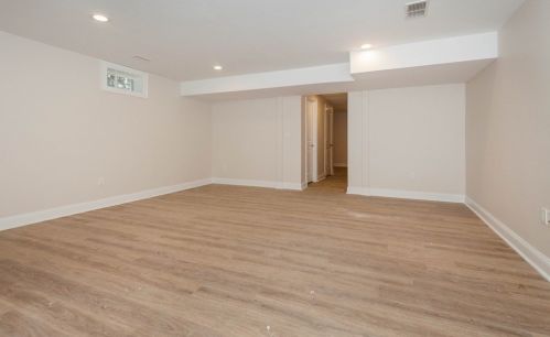 27 Avola St, Arlington MA  02476-7003 exterior