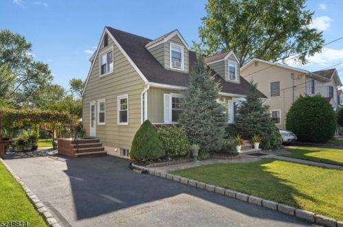 23 Liberty Ave, Belleville, NJ 07109-1802