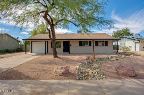 13408 35th St, Phoenix AZ  85032-6160 exterior