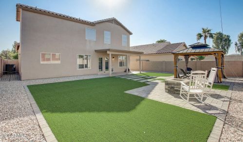 17806 13 Pl, Phoenix AZ 85014-1119 exterior