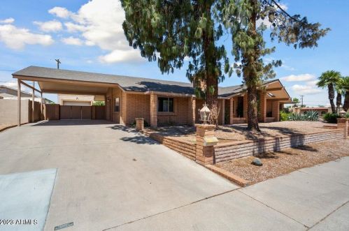 9646 34th St, Phoenix AZ  85028-4923 exterior