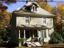 24 Bowdoin St, Newton, MA 02461-1414