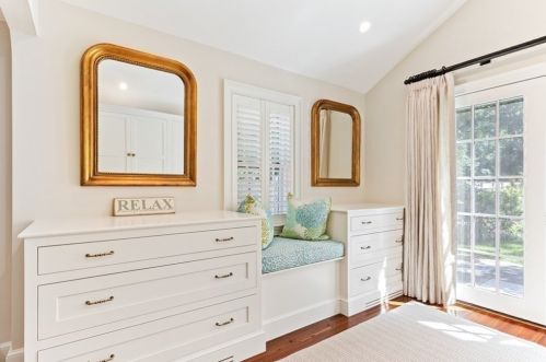 107 Leavitt St, Hingham MA 02043-2973 exterior