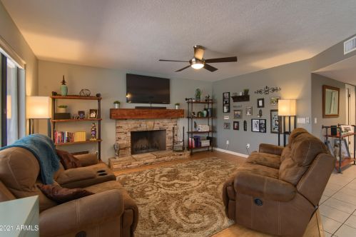 20632 17th St, Phoenix, AZ 85024-4330