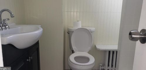 3833 6th St, Philadelphia PA  19140-3326 exterior