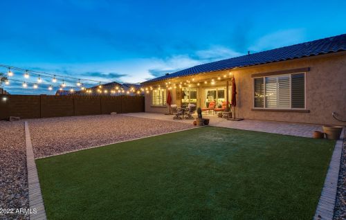 22421 30 St, Phoenix AZ 85050-4405 exterior