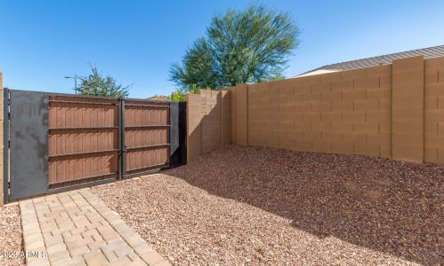 7810 29 Pl, Phoenix AZ 85008-1114 exterior