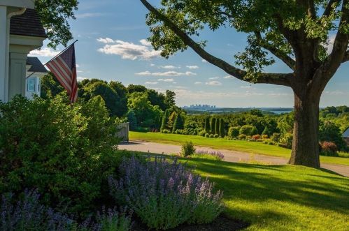 26 Talbot Rd, Hingham MA 02043-4524 exterior