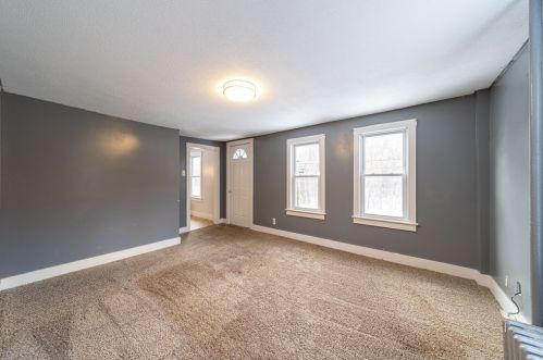 680 Granville Rd, Montgomery MA 01085-3942 exterior