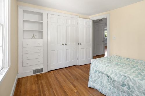 18 Stoddard Rd, Hingham MA 02043-2941 exterior