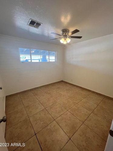 6807 8th St, Phoenix AZ 85022-3103 exterior