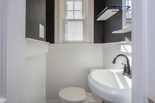 7 Chamberlain Pkwy, Worcester MA 01602-2507 exterior