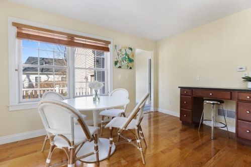 14 Wompatuck Rd, Hingham MA 02043-1100 exterior