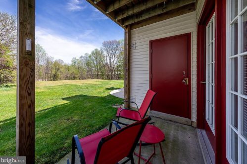 1162 Tristram Cir, West Deptford NJ  08051-2239 exterior