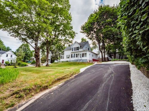 72 Whipple St, Worcester MA  01607-1363 exterior