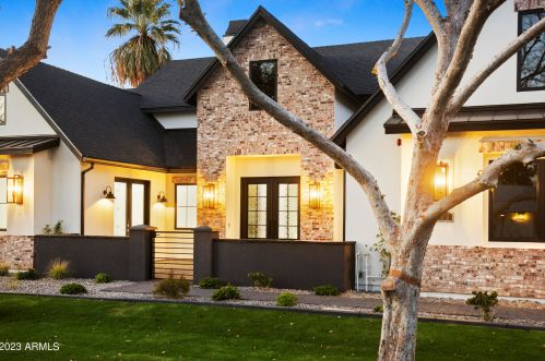 222 Belmont Ave, Phoenix AZ  85021-7229 exterior