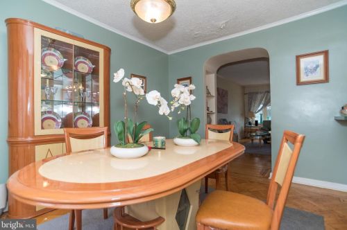 6123 Loretto Ave, Philadelphia PA 19149-3211 exterior