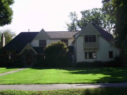 189 Islington Rd, Newton, MA 02466-1023