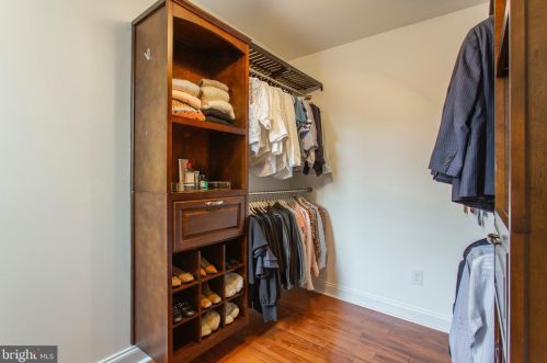 2433 Bancroft St, Philadelphia PA 19132-4443 exterior