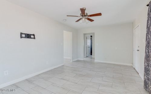 2545 Atlanta Ave, Phoenix AZ 85040-2710 exterior