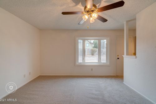 6822 41 Pl, Phoenix AZ 85028-2264 exterior