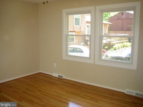 5452 Wolf River Ln, Columbia MD  21045-2258 exterior