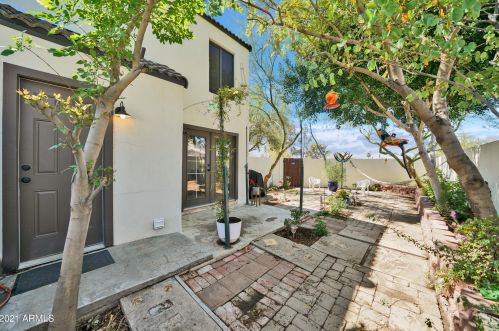 1110 Belmont Ave, Phoenix AZ 85051-6765 exterior