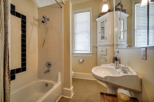 952 Euclid Ave, Atlanta GA 30307-1925 exterior