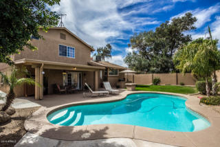 2408 Redfield Rd, Phoenix AZ  85032-5694 exterior