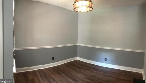 466 Durham Ct, West Deptford NJ  08051-2026 exterior