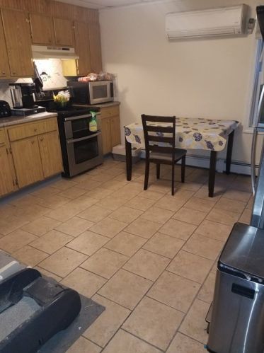 41 Donnelly St, Fall River MA 02723 exterior