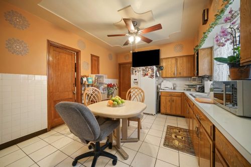 2111 Kenilworth Ave, Forest View IL 60402-1672 exterior