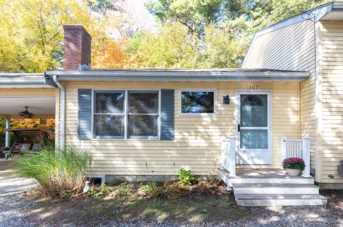 307 Marion Rd, Wareham, MA 02571-1454