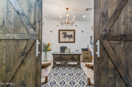 35205 3rd Ave, Phoenix AZ 85027-5908 exterior