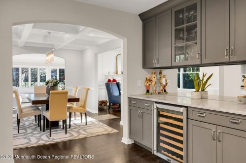 67 Rivers Edge Dr, Little Silver NJ  07739-1708 exterior