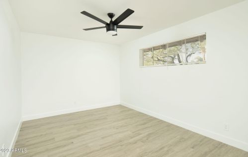 908 Claremont St, Phoenix AZ 85015-2028 exterior