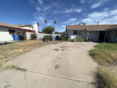 4027 78th Ave, Phoenix, AZ 85033-3620