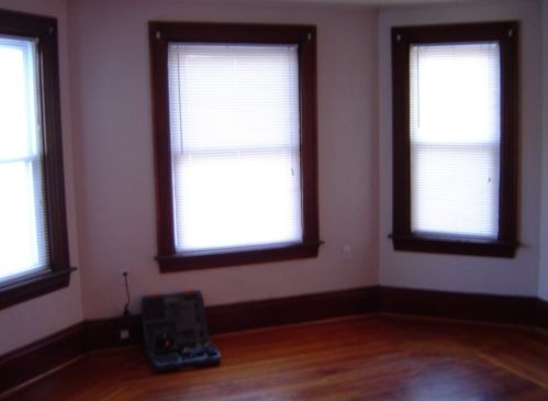 430 Hope St, Fall River MA 02721-1338 exterior